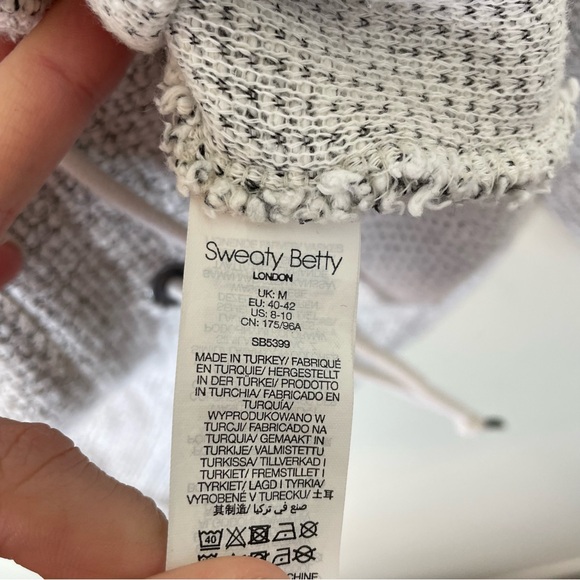 Sweaty Betty Bouclé Funnel Neck Sweatshirt Size Medium - Picture 10 of 11